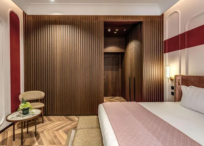 The Steps - By Eitch Collection Otel