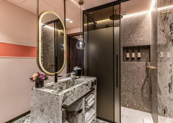 The Steps - By Eitch Collection Otel 4*
